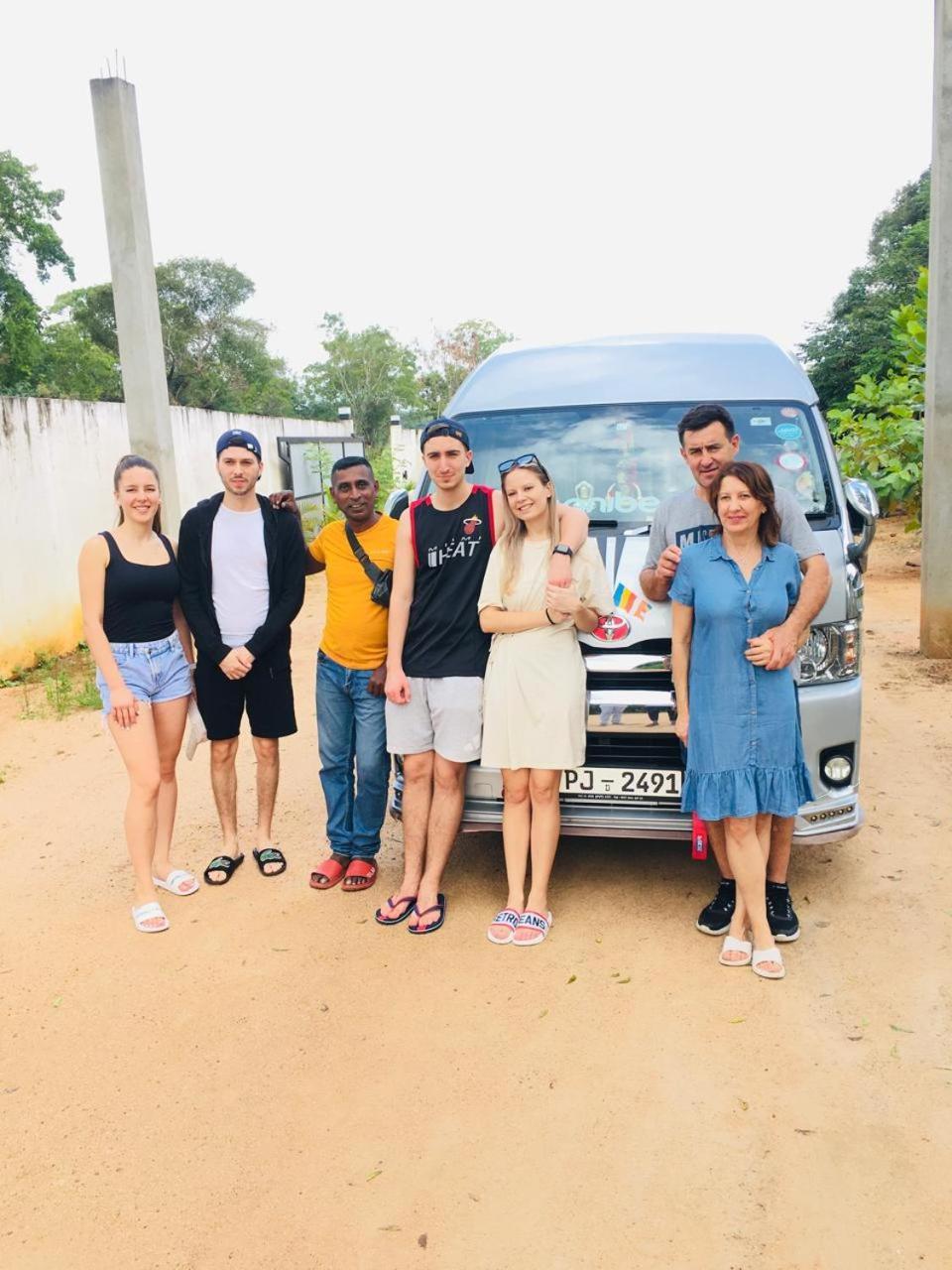Ceylon Breeze Sigiriya Hotel ภายนอก รูปภาพ